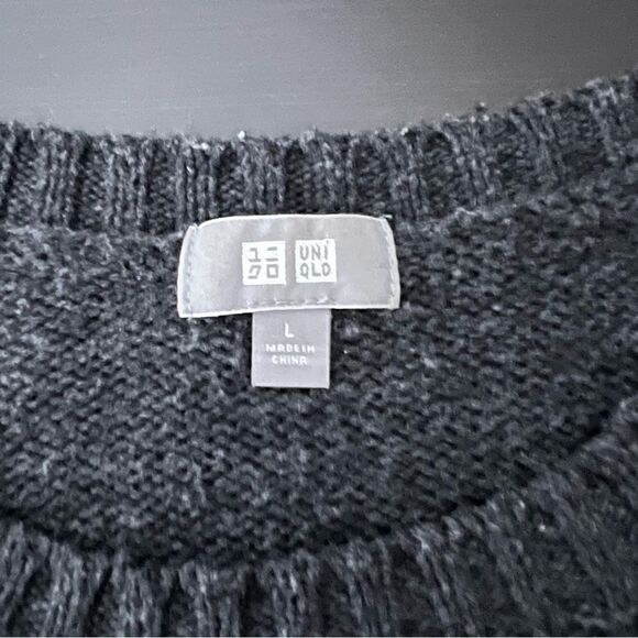 Uniqlo Heattech Sweater Mens Large Black Gray Stripe Knit Crew Neck Long Sleeve - Picture 8 of 12